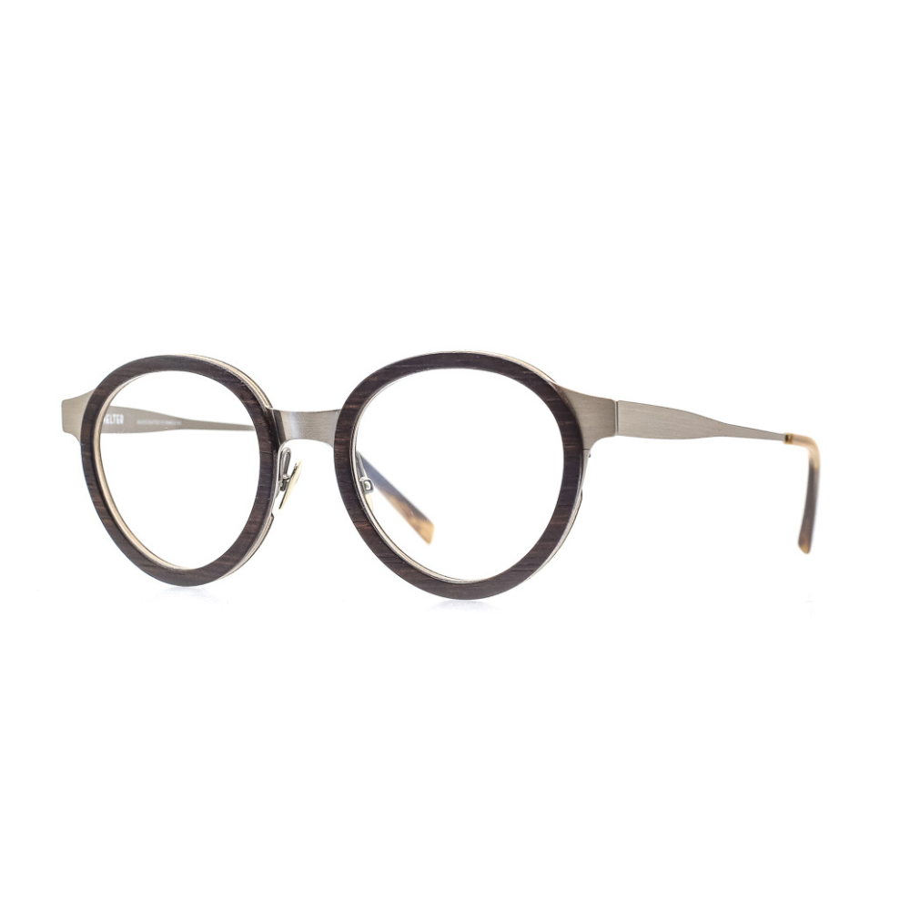 Massiv verarbeitete, panto-runde Brille aus Metall und Holz in Bronze-Braun. Breite Passform. Seitenansicht.